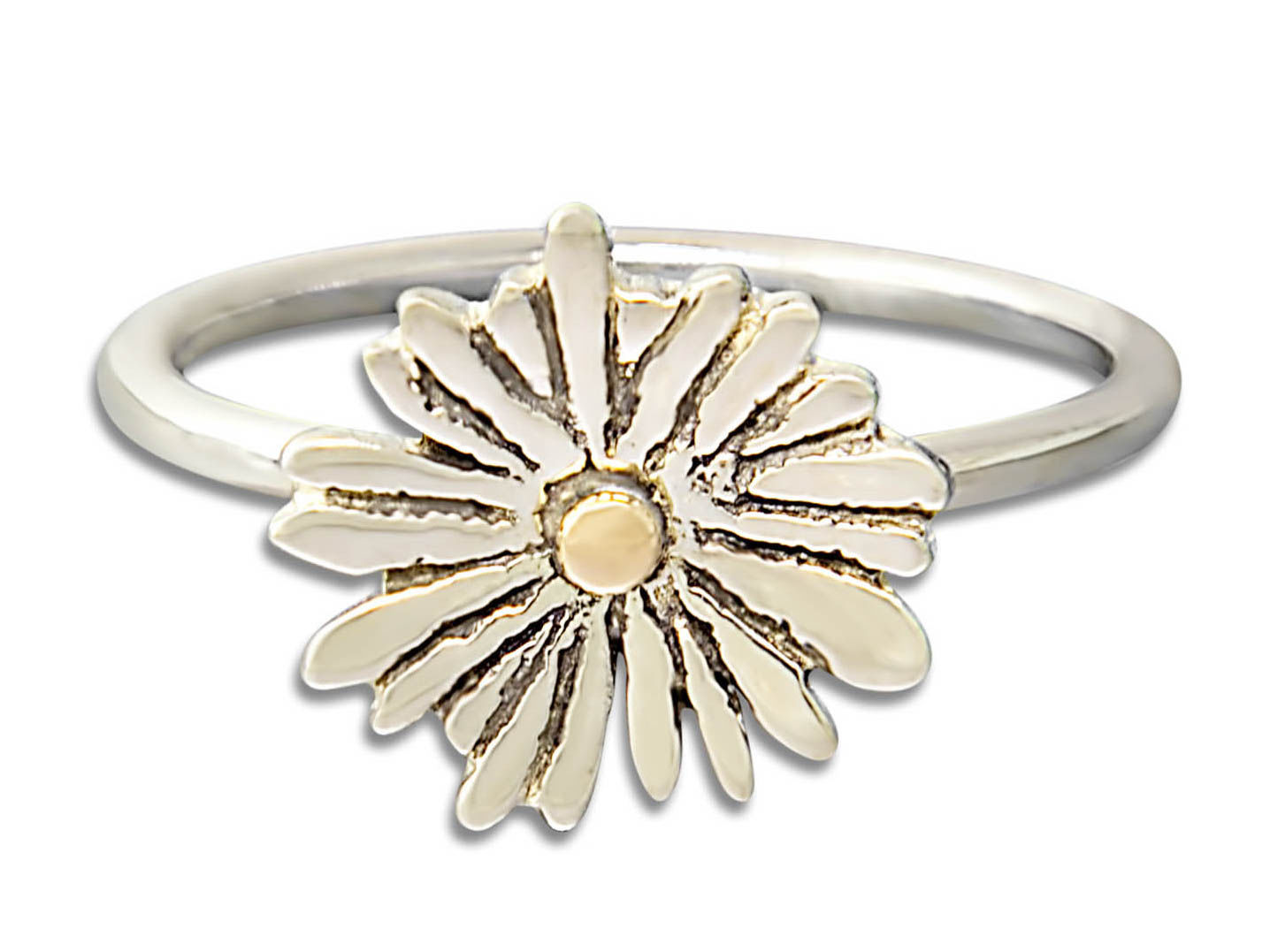 Region jewelers talk vintage, stacking rings, salt-and-pepper diamonds, man trinkets among this year's jewelry trends
